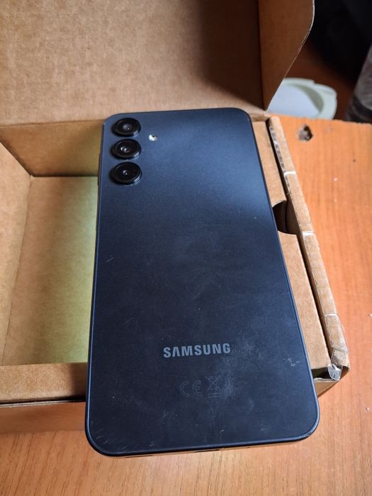 Samsung Galaxy A16  8/256GB  Смартфон  телефон