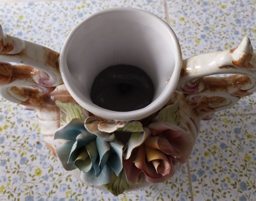 Peça versátil/Jarra trabalhada