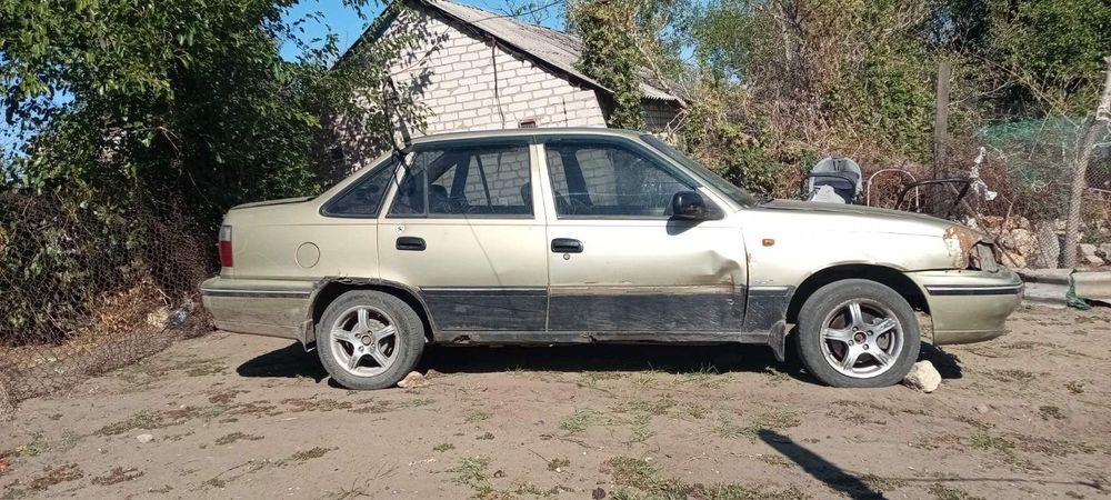 Машина находу, дзвоните