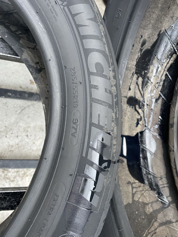 Літні шини 205/55 r19 Michelin 85% залишок
