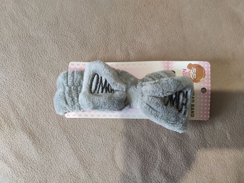 Косметична пов'язка на голову