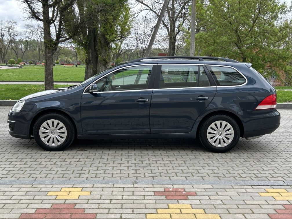 VW Golf 5 1.4 бензин АВТОМАТ З Німеччини Відмінний стан Не фарбований!