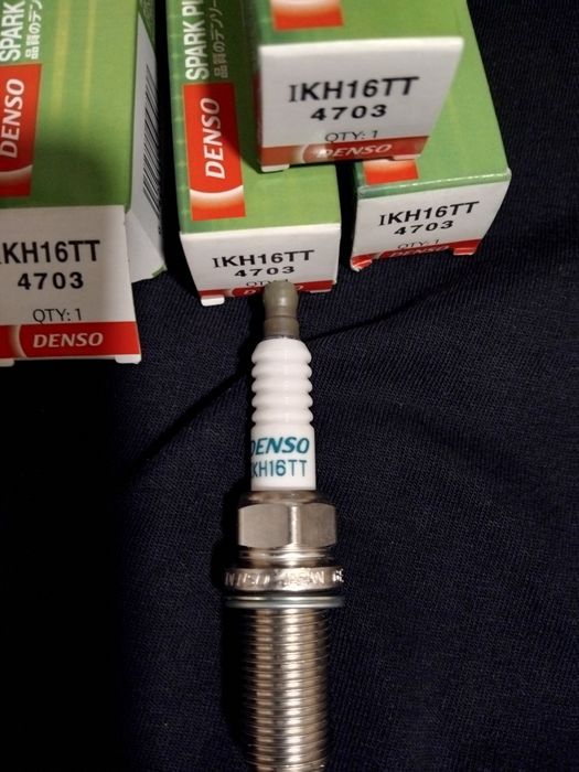 Свічка запалювання. Toyota. Lexus. Nissan. Mitsubishi. свечи зажигания