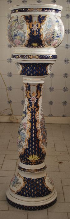 Coluna Porcelana com Vaso Policromada Azuis Dourados da FPL Alcobaça