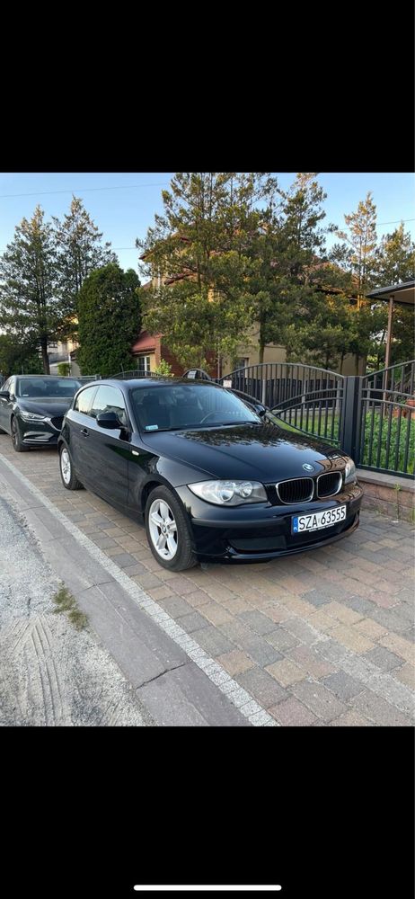 BMW 1 2010rok 2 litry benzyna