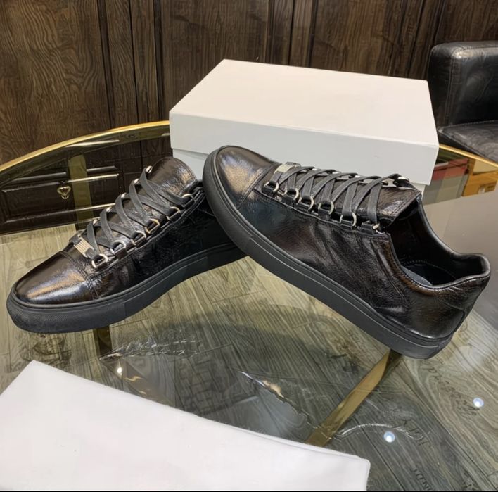 Balenciaga Arena size 45
