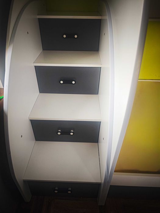 Łóżko piętrowe dla dzieci