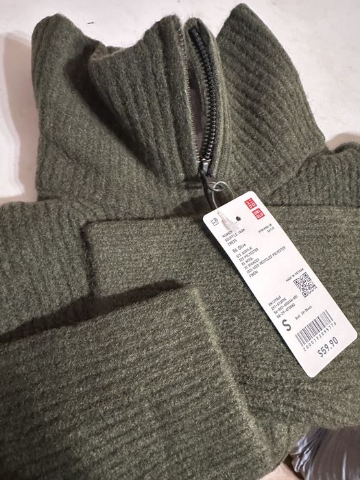 Uniqlo. Теплі жіночі сукні XS, S, М, L