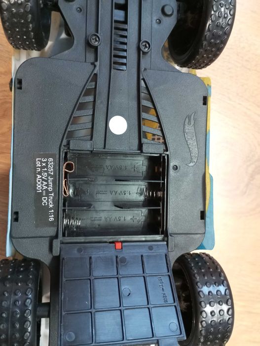 Hot wheels auto sterowane