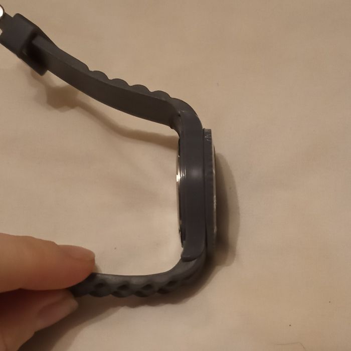 Zegarek na rękę NO LOGO