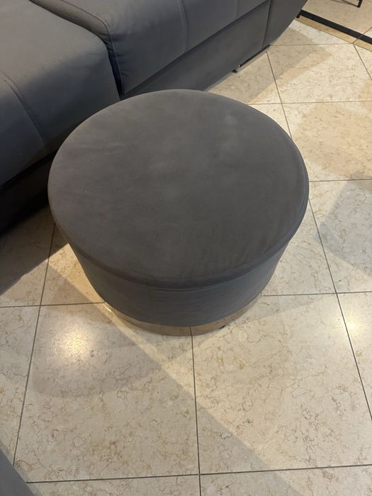 Sofá Retrátil e Reclinável Cinza + Puff —