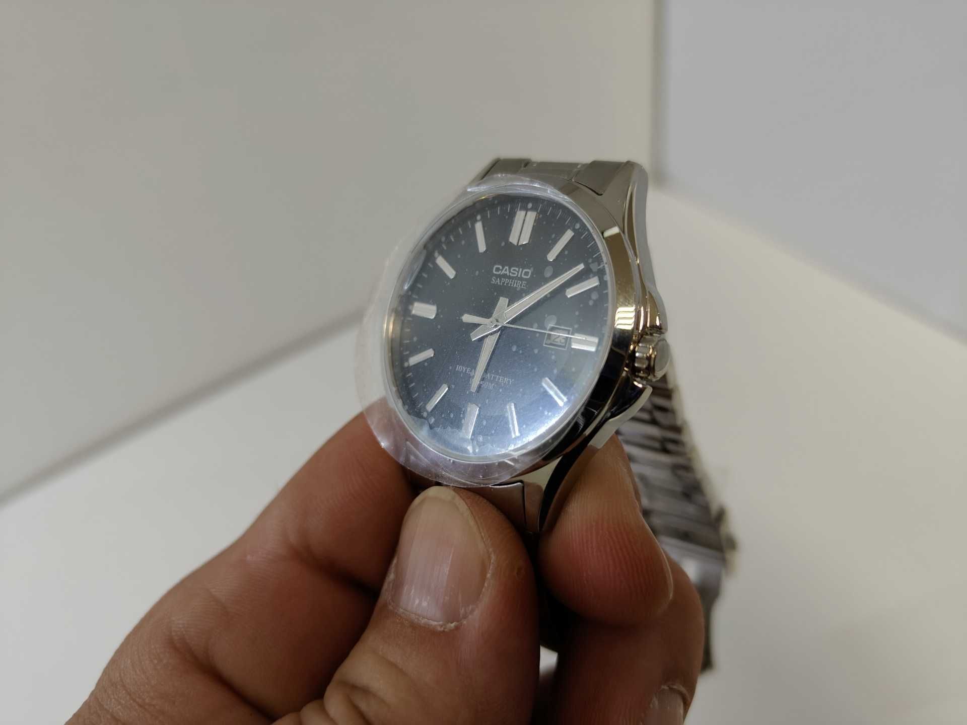 Zegarek Casio Classic MTS-100D-1AVEF