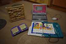 Дерев'яна англійська абетка ноутбук Vtech книга Winky LeapFrog LeapPad