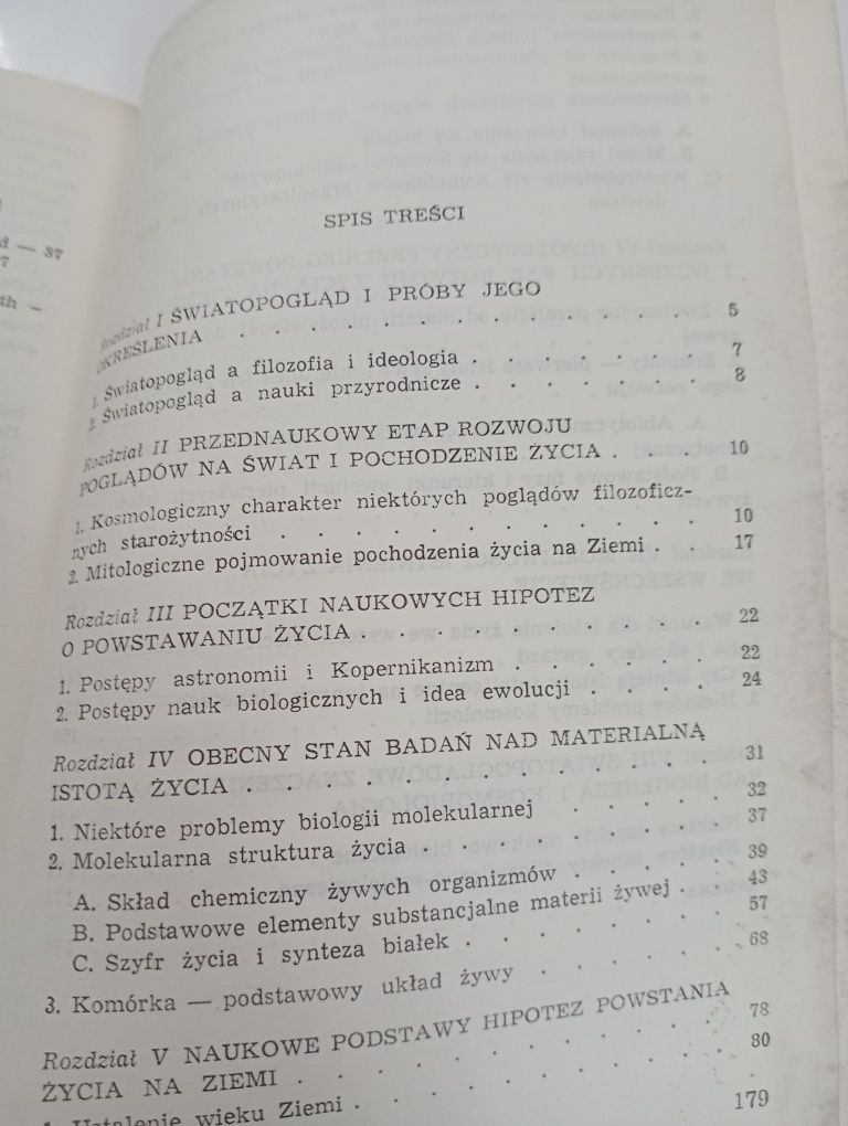 Biologia i kosmobiologia a światopogląd W. Kinastowski