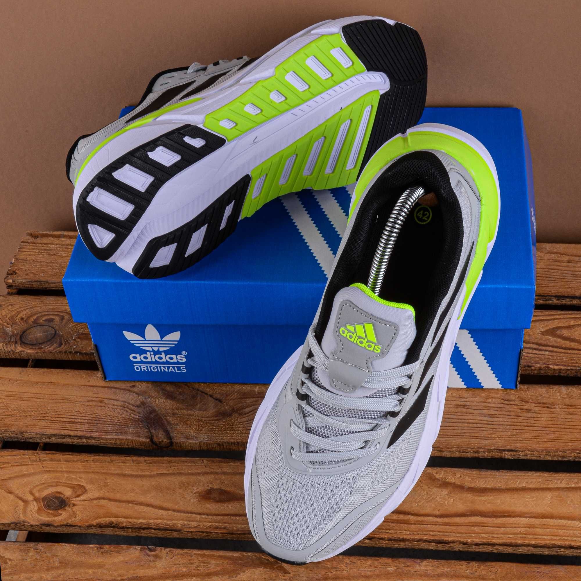 (1932) Чоловічі Кросівки Adidas Adistar 2.0 cірі (41-46)