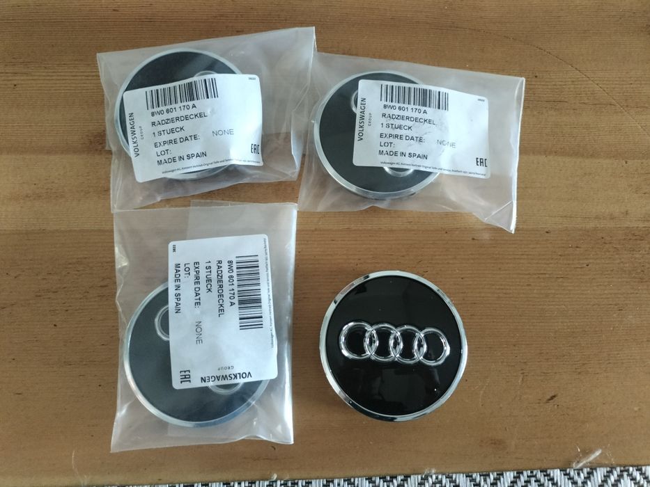 Zaślepki na felgi audi oryginalne
