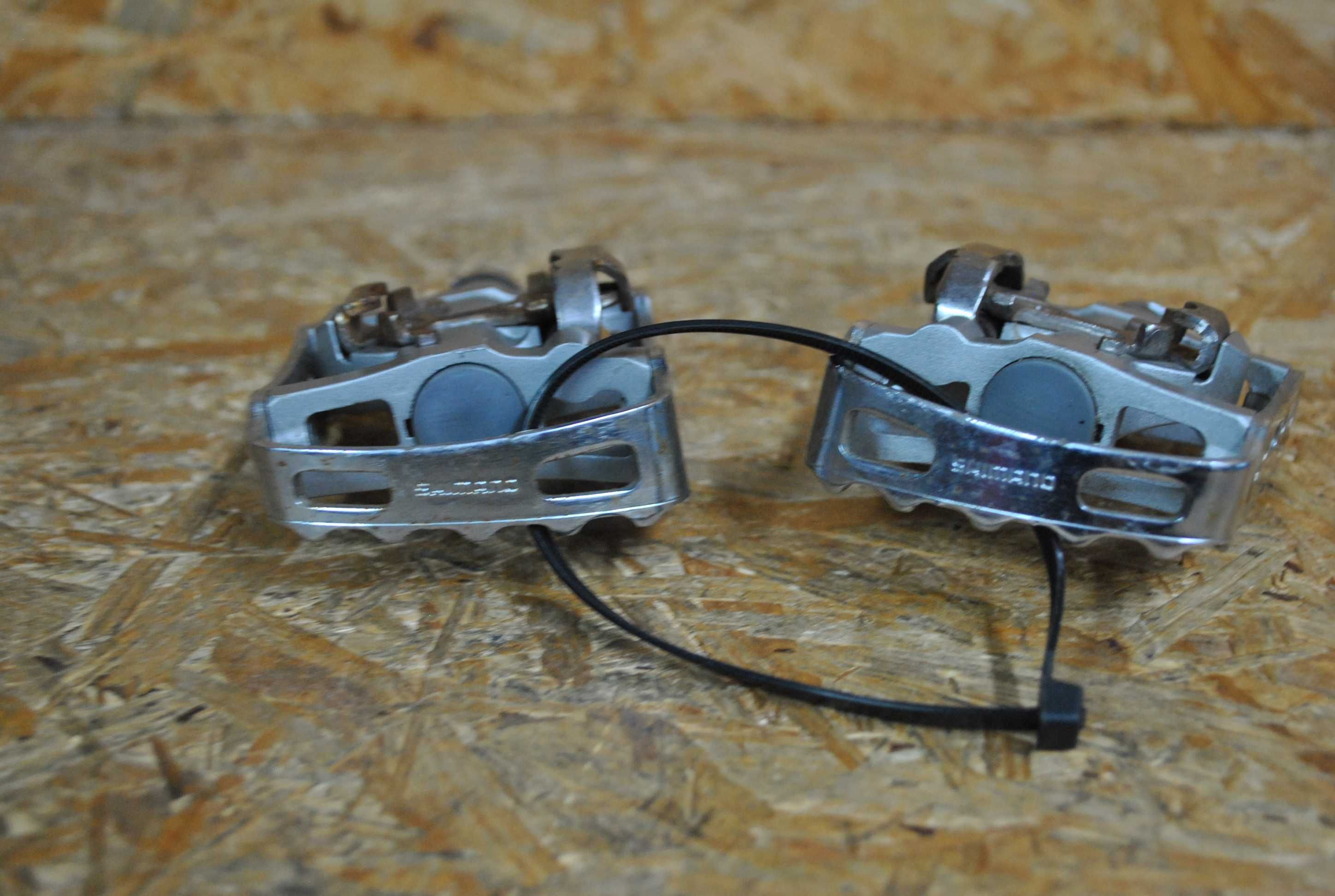 Idealne Pedały Shimano SPD PD-M324 MTB Gravel 4