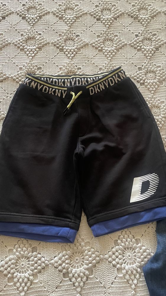 Calcoes DKNY crianca 12anos