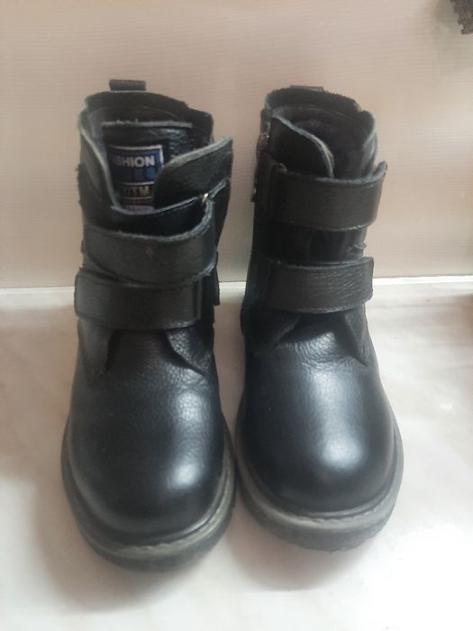 Продам зимові кожані сапожки