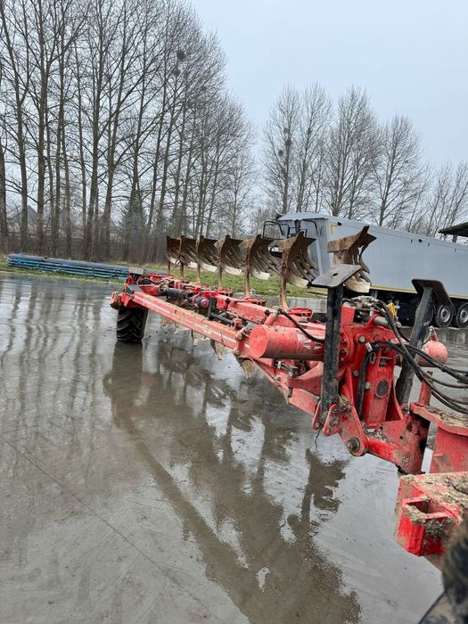 Gregoire Besson SPMF7  Pług Gregoire Besson SPMFY9