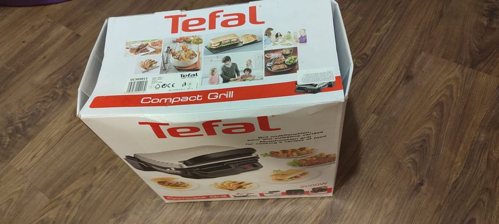 Гриль TEFAL Ultracompact GC305012