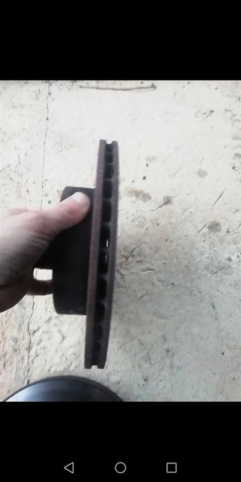 Гальмівні диски на віто 2, 3 простий.