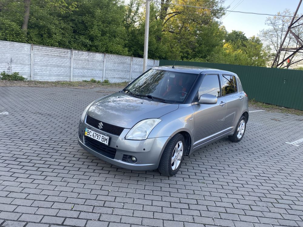 Продам авто Suzuki Swift 2006р. 1.3 бензин