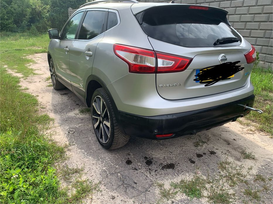 Qashqai кришка багажника j11 j10 juke xtrail