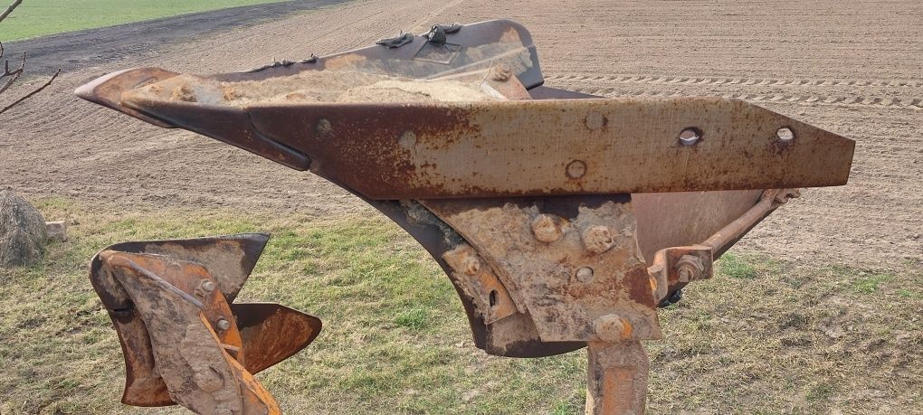 Pług huard kuhn 5skib