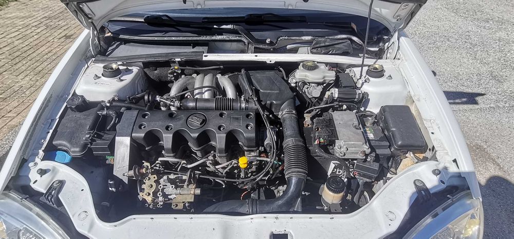 Citroen Saxo 1.5 D de 5 lugares impecável