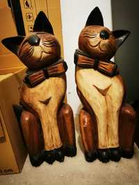 Gato em madeira decorativo