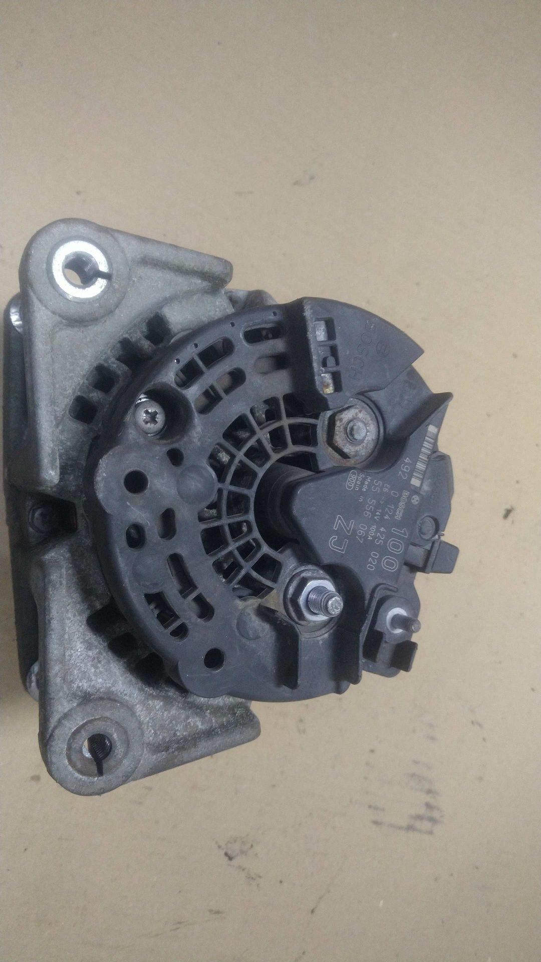 / Astra G II alternator 1.6 16v corsa