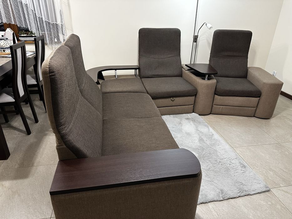 Narożnik modułowy z funkcją spania 280x250