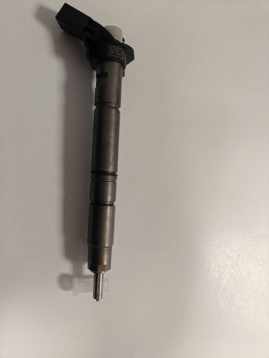 Wtryskiwacz Bosch Audi Porsche 3.0