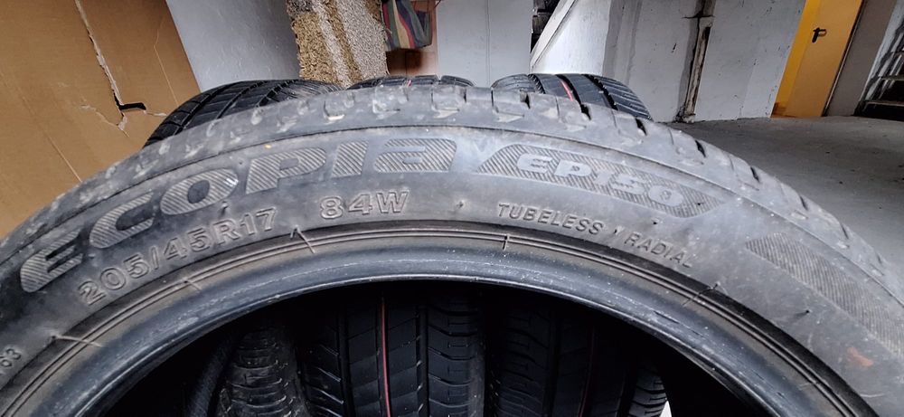 Opony Letnie Bridgestone 205/45/R17