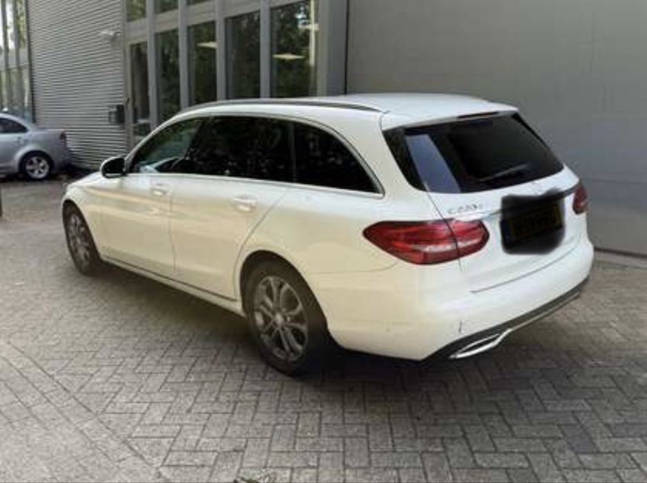 Mercedes Class C 220d