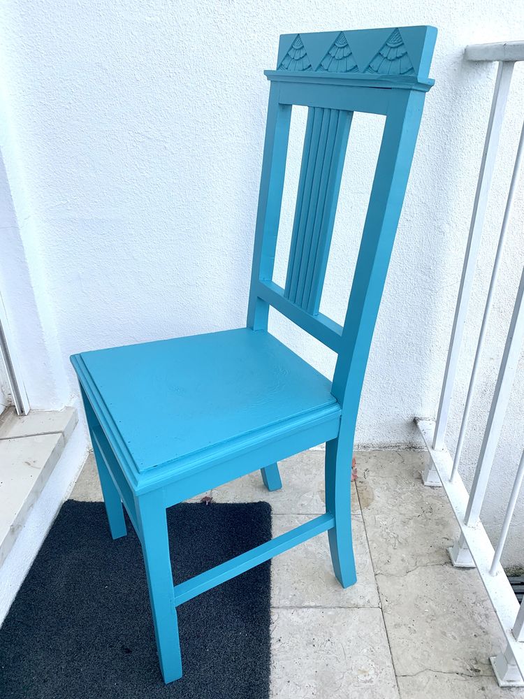 Cadeira antiga reciclada