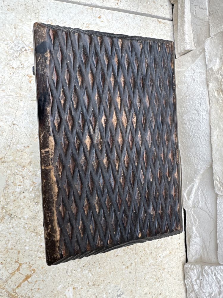 Stara drewniana ręcznie wykonana szkatułka metalowe ćwieki