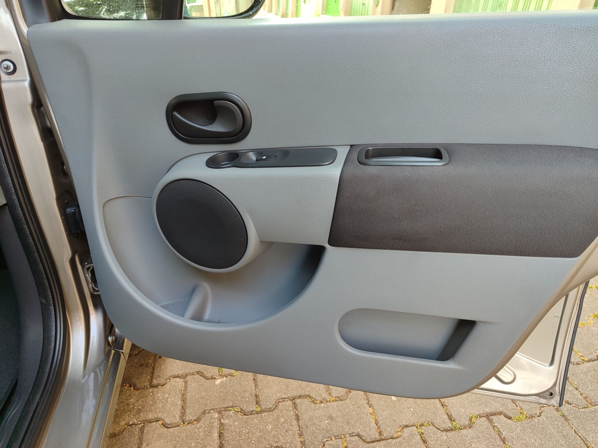 Renault Modus 1.2 16v 2010