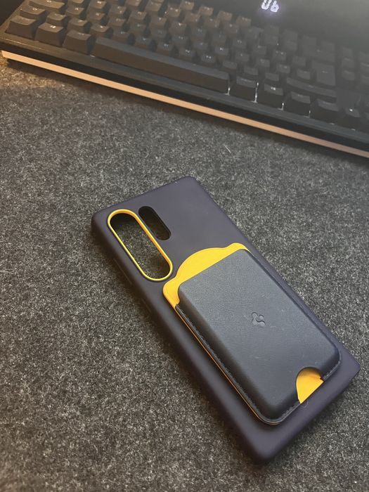 Capa e Carteira Magsafe Spigen para Samsung Galaxy S25 Ultra