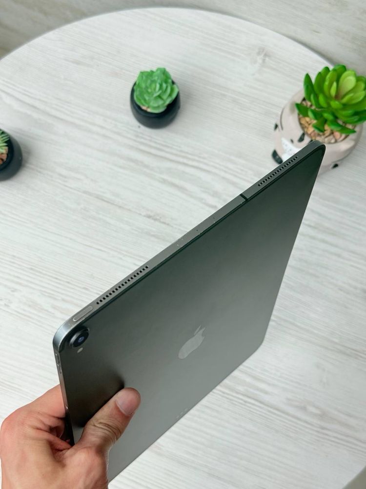  Apple iPad Pro 12.9" 3gen (2018) LTE 64Gb Space Gray A1895