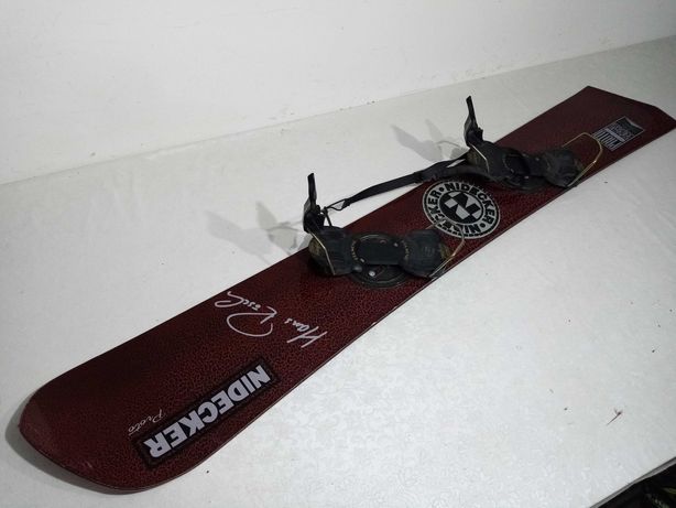 snowboard deska snowboardowa Nidecker 155 156 cm twarda bdb