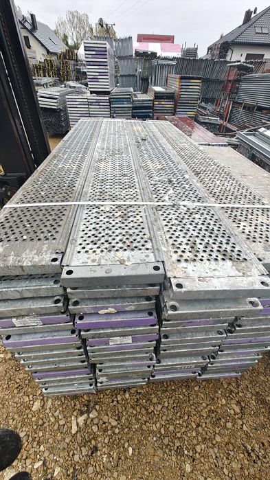 Rusztowanie plettac używane 100m2 rama stopa