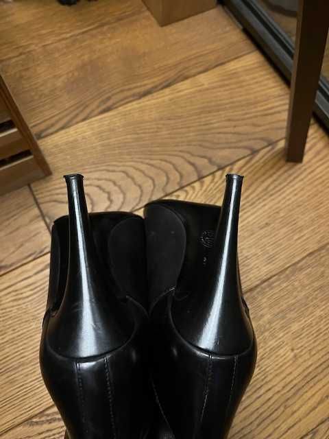 Ботильйони bally