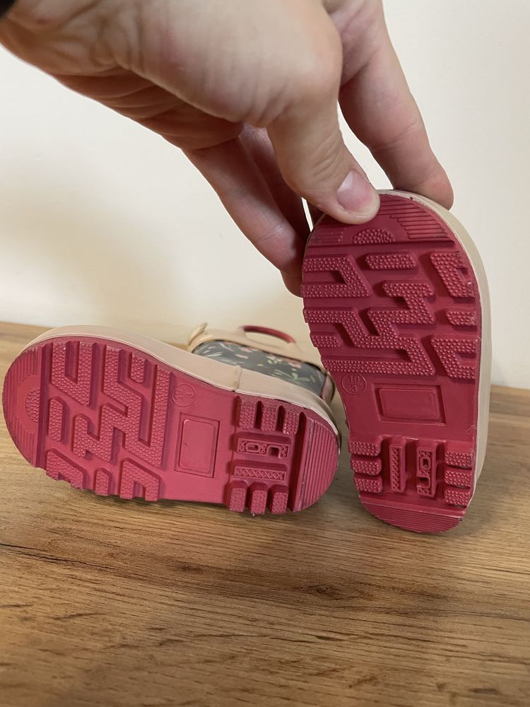 Гумачки /гумові чоботи на дівчинку від Primark 19 розмір