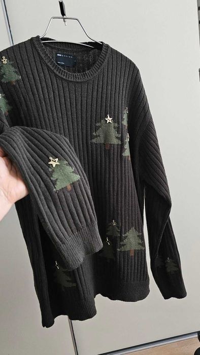 Красивые джемперы с зимним принтом р-р S/М