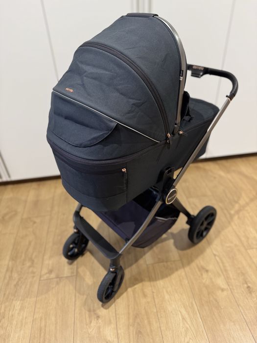 Коляска Carrello Ultra