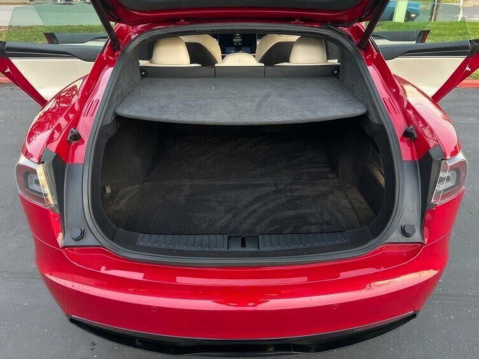 2021 Tesla Model S Plaid