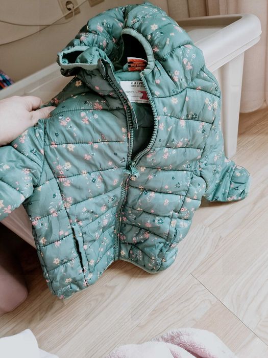 Kispo verde com florinhas coloridas