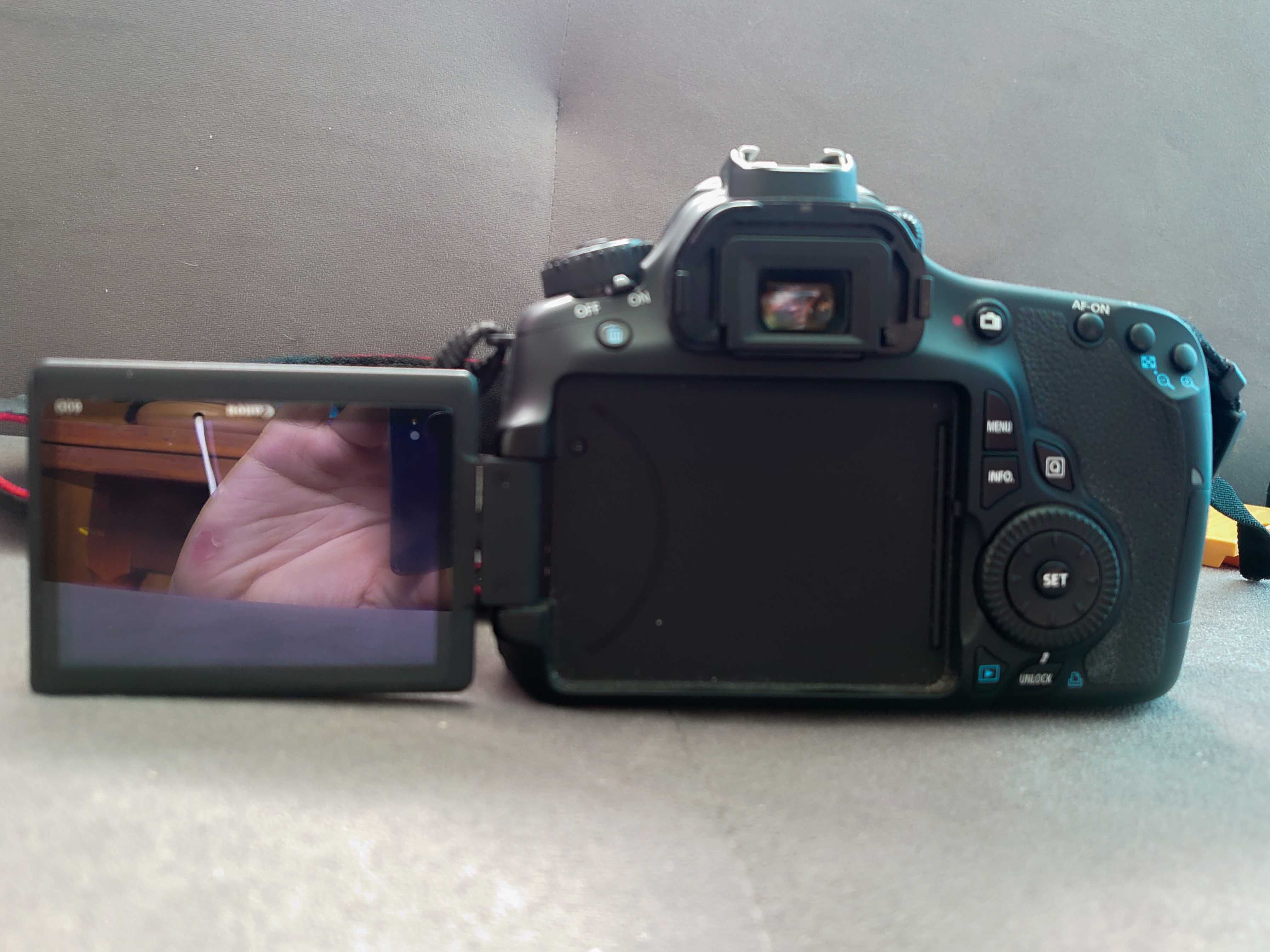 Lustrzanka Canon EOS 60D Body + 2 obiektywy, 2 baterie